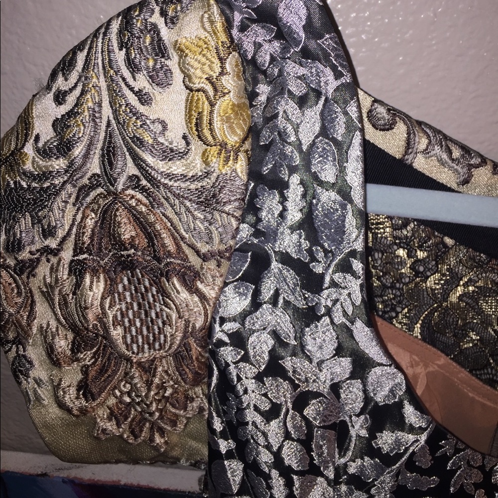Byrons Lars Dress - Picture 7 of 7